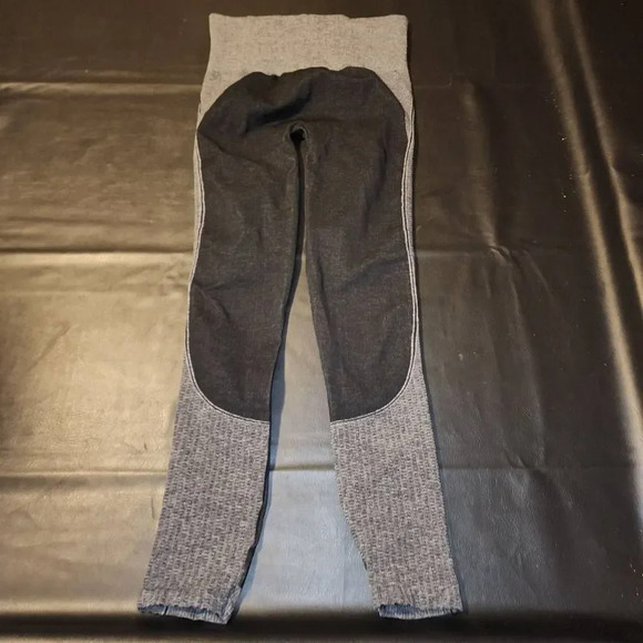 Spanx Womens Black Gray Look At Me‎ Now Seamless Leggings XL - Picture 2 of 4